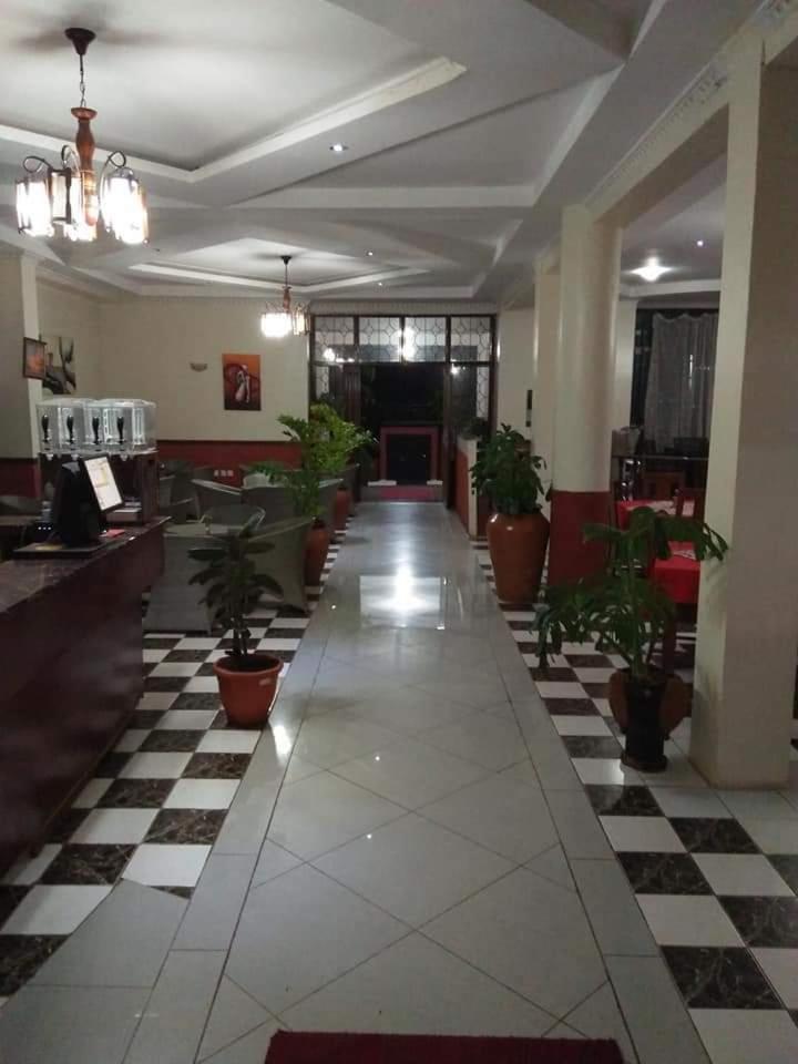 Newstead Hotel Naivasha Exterior foto